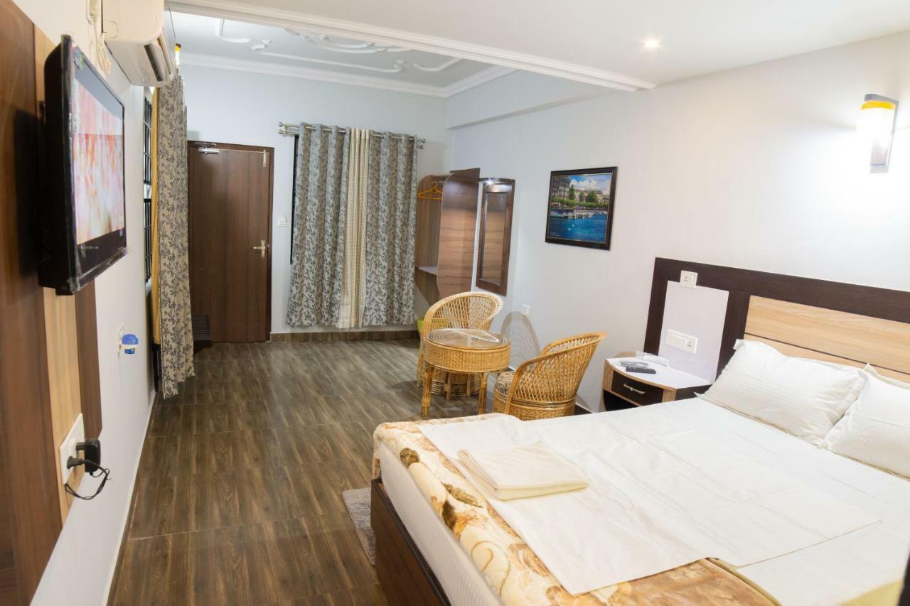 Galaxy Guest House Bhairāhawā Exteriér fotografie
